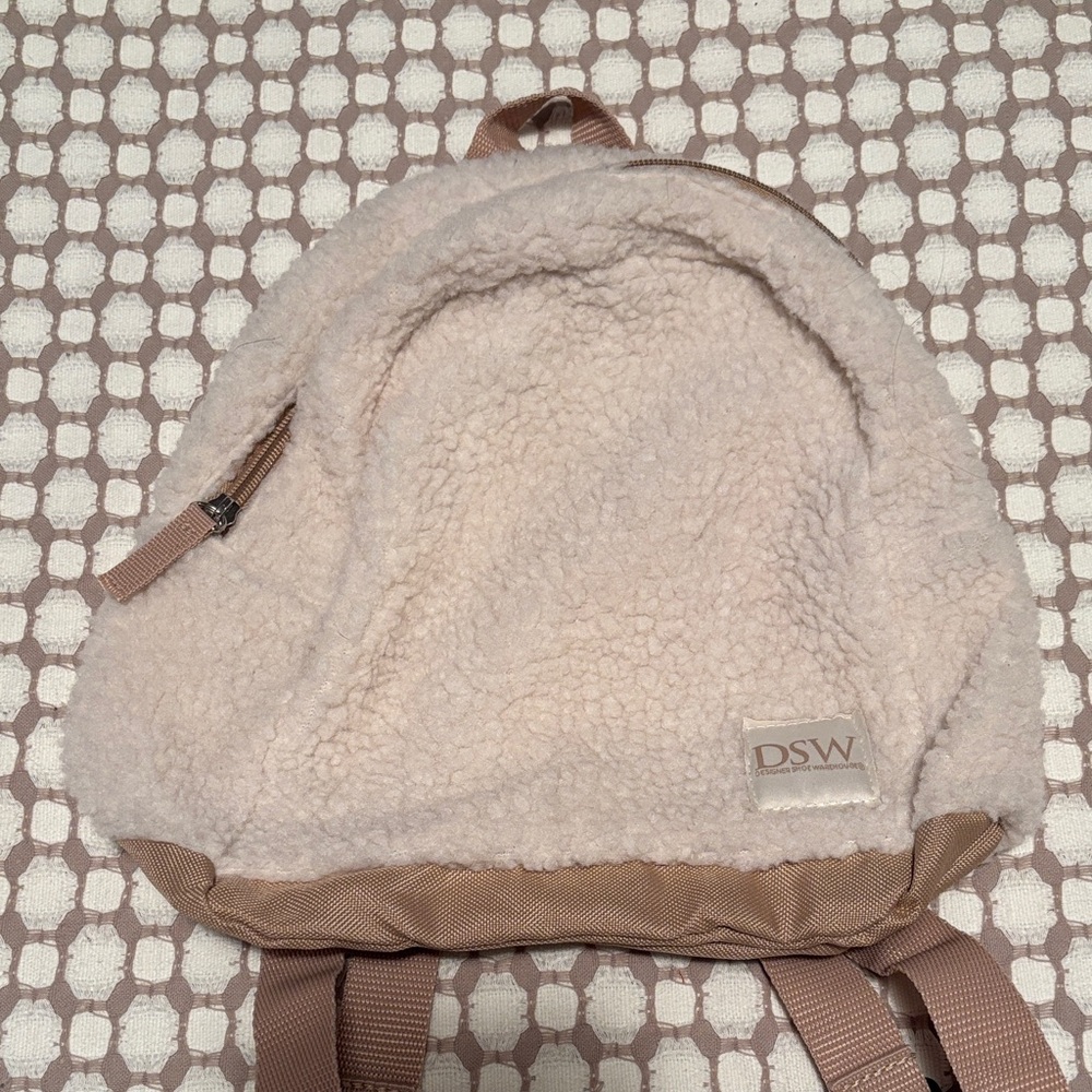DSW Sherpa Backpack